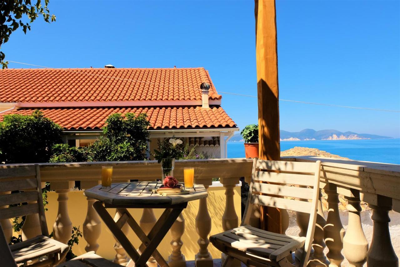 Remvi Apartments Assos Asos Esterno foto